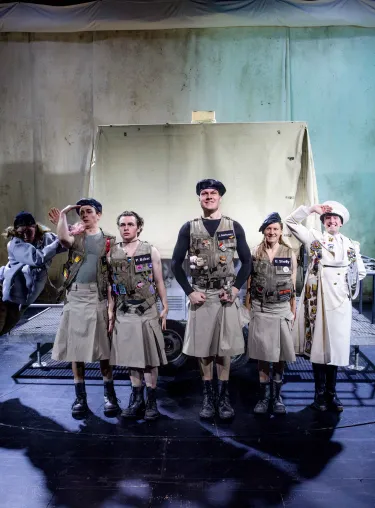 Mann ist Mann berlinerensemble